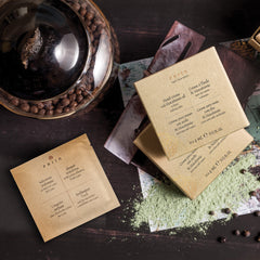 Paquet cadeau de serviettes Prija avec des fleurs de lotus